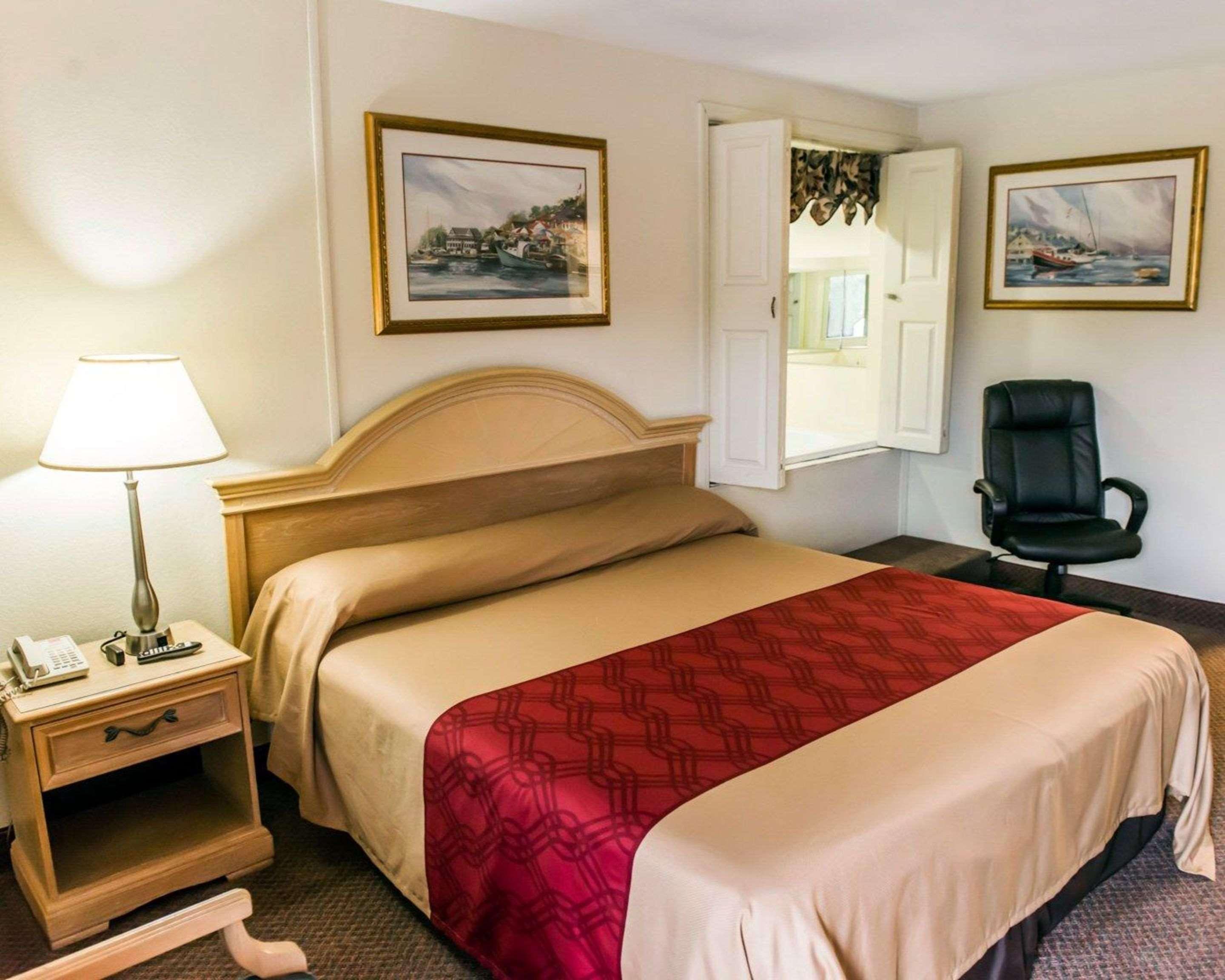 Econo Lodge Perry Exteriér fotografie